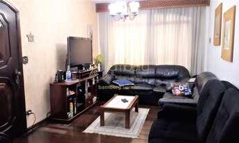 Imagem 2: Sobrado com 270 m², todo conforto em rua tranquila