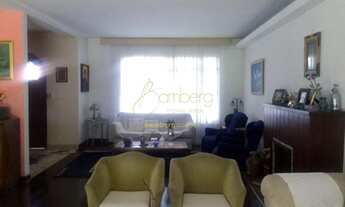 Imagem 5: Linda casa, ampla e bem localizada. Confira!