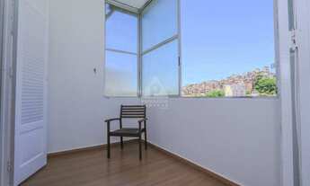 Imagem 5: Santa Teresa - Varanda, sala e quarto - 67 m²