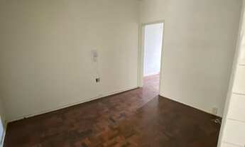 Imagem 2: Apartamento para aluguel possui 50 metros quadrados com 1 quarto em Petrópolis - Porto Ale