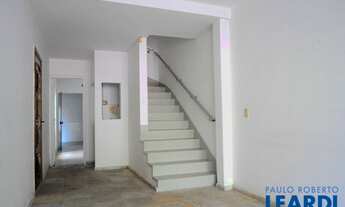 Imagem: SOBRADO - VILA MADALENA - SP