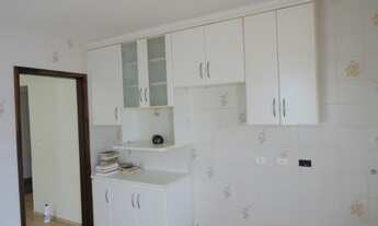 Imagem 5: Casa tres quartos Cajuru