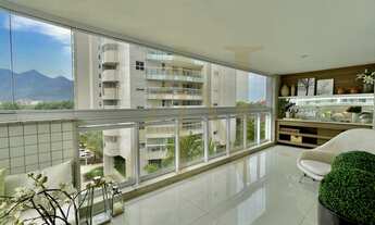 Imagem 2: Apartamento para venda possui 151 metros quadrados com 4 quartos