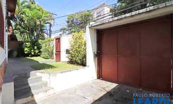 Imagem 5: CASA ASSOBRADADA - PERDIZES - SP