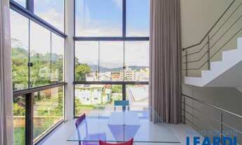 Imagem: CASA EM CONDOMÍNIO - TRINDADE - SC