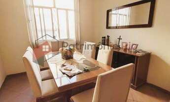 Imagem 6: Apt com planta generosa no coração do bairro, 2 quartos, 2 banheiros!