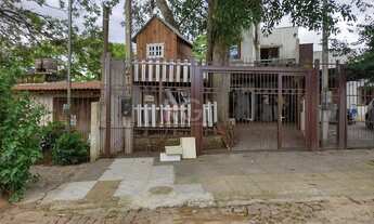 Imagem: Porto Alegre - Casa Padrão - Aberta dos