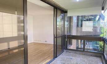 Imagem 4: Original 3 transformado 2 suítes varanda e vista Lagoa à venda em Ipanema