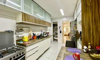 Imagem 7: Casa para aluguel e venda com 200 metros quadrados com 5 quartos