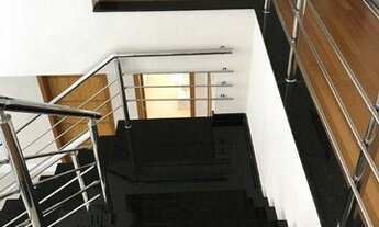 Imagem 2: Excelente Casa Nova em Condomínio Fantástico! 4 Suítes!