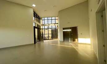 Imagem 3: Excelente prédio, em uma localização privilegiada. No Chácara Cachoeira