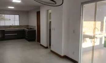 Imagem 2: Belíssima casa de 4 quartos, em condomínio arborizado,segurança total,lazer completíssimo