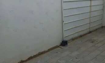 Imagem 3: ALUGO CASA PRÓXIMO AO BUONA VITA!