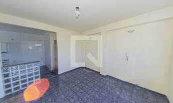 Imagem 6: Apartamento para Aluguel - Irajá, 2 Quartos, 40 m2