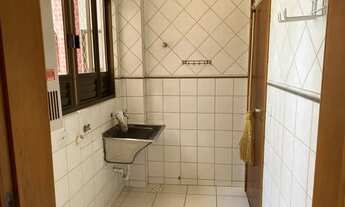 Imagem 2: Alugo apto 2 quartos sendo 1 suite