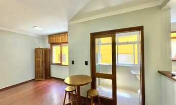 Imagem 6: No centro. Próximo à praça do mini golf. 1 dormitório. Capão da Canoa