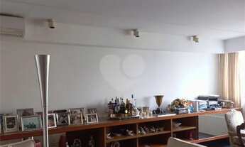 Imagem 3: Conforto em apartamento muito amplo totalmente mobiliado