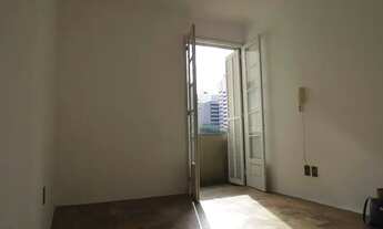Imagem 3: Apartamento para Venda - 59.91m², 2 dormitórios, Cidade Baixa