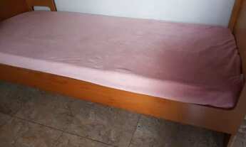 Imagem: ALUGO QUARTO quot MOBILIADO/ PRA MULHERES