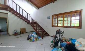 Imagem 4: Casa com 4 quartos e 2 banheiros