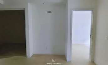 Imagem 3: Apartamento novo com ótimo padrão e sacada ampla!