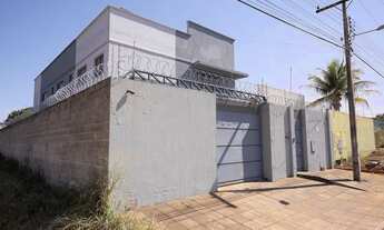 Imagem: Alugo sobrado de 5/4. Centro de Aparecida