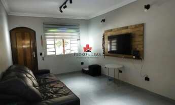 Imagem: Sobrado de condomínio fechado na região