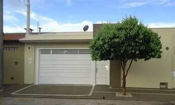 Imagem: Casa para venda possui 100 metros quadrados