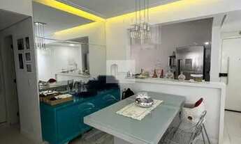 Imagem 6: Lindo Apartamento reformado e semi mobiliado com 02 Dorm.1 vaga de garagem em Jardim Vila