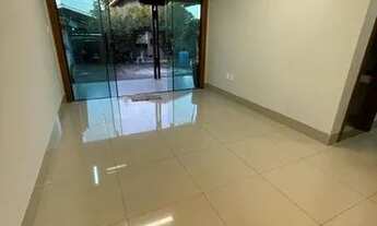 Imagem 6: Casa com 04 quartos, 02 pavimentos, área gourmet e garagem para 5 veículos em Igarapé !