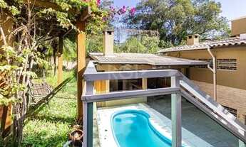 Imagem 2: Excelente casa de 4 dormitórios no bairro Menino Deus