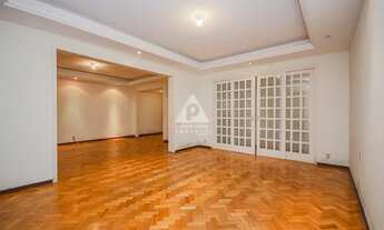 Imagem 6: Espetacular 4 quartos com 2 vagas em Copacabana