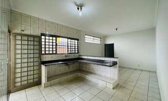 Imagem 2: Lv Casa para venda possui 10 metros quadrados com 3 quartos em Centro - Aracaju - SE