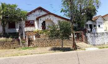 Imagem 2: Casa para Venda - 128m², 2 dormitórios, 6 vagas - Medianeira