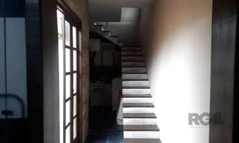 Imagem 2: Casa em Hípica Casa com 3 dormitórios