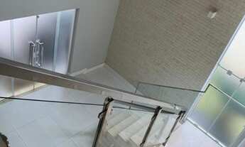 Imagem 3: Apartamento para aluguel possui 340 metros quadrados com 4 quartos em Calhau - São Luís