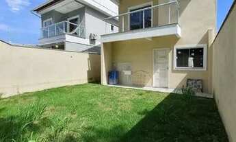 Imagem 4: Sobrado Moderno com Sacada Pequena para Venda - Mirante das Agulhas