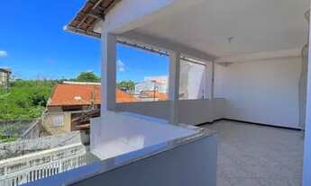 Imagem 5: Casa em Rua Pública