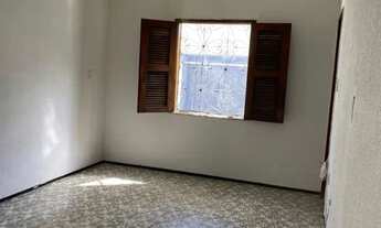 Imagem 3: Casa com 3 quartos - Maracanau