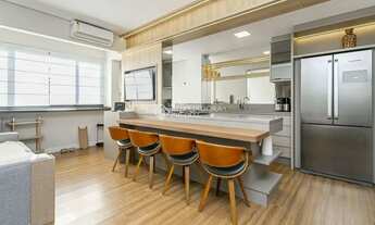 Imagem: Apartamento reformado com 2 dormitórios