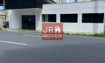 Imagem 2: Imóvel para aluguel e venda tem 754 metros quadrados com 3 quartos