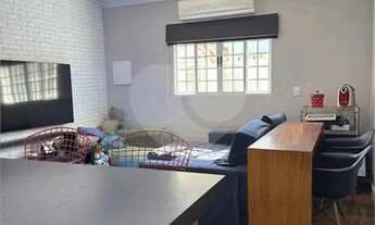 Imagem 5: Casa Térrea à venda com 2 quartos, sendo 2 suítes, em Vila Sônia, São Paulo - SP