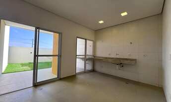 Imagem 2: Casa com 3Quartos moderna, Confortável, em condomínio fechado, próximo a praia do Francês!