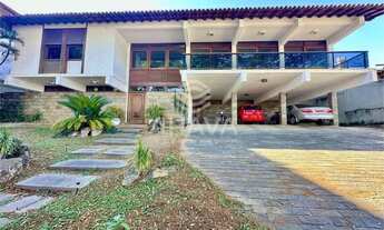 Imagem: Casa com 5 Quartos sendo 2 Suítes - 1.000m²