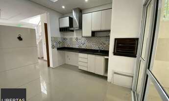 Imagem 4: Sobrado com 2 Suítes, Sacada e Pátio com Teto Retrátil