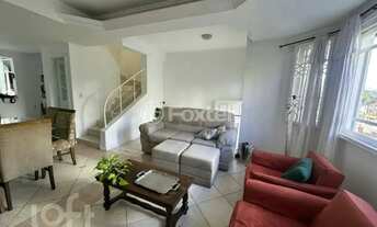 Imagem 3: Casa à venda Rua Doutor Castro de Menezes, Vila Assunção - Porto Alegre