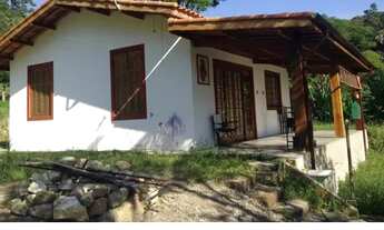 Imagem: Vendo Chalé com Lago Cachoeira Privada