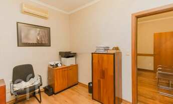 Imagem 7: Casa à venda em Menino Deus com 300 m², 8 quartos, 4 suítes, 9 vagas