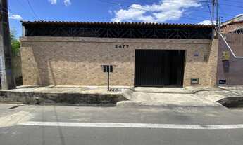 Imagem: Vende-se casa no Lourival parente