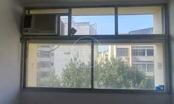 Imagem 4: SALA COMERCIAL na PRAÇA SAENS PENA - R$ 180.000